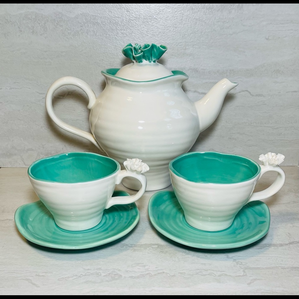 NEW-GRACES TEAWARE FINE CHINA PORCELAIN VIVID AQUA BLUE GREEN 4pc SET-BEAUTIFUL